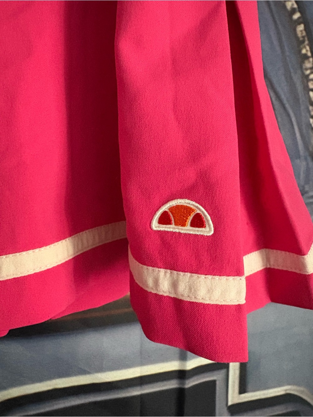 ellesse Hot Pink Pleated Mini Skirt with Cream Trim - Picture 7 of 7